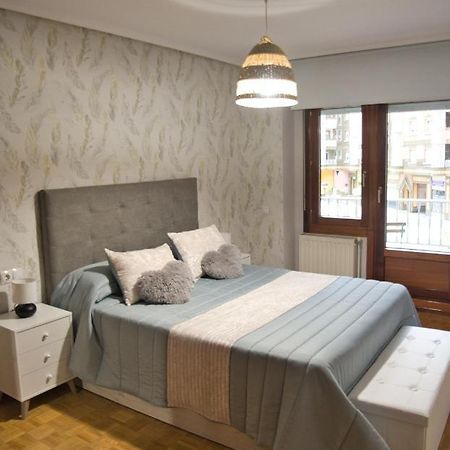 La Villa De Lore, Piso Completo Apto 6 Personas Con Garaje Avilés Exteriér fotografie