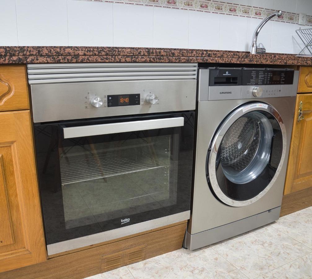 La Villa De Lore, Piso Completo Apto 6 Personas Con Garaje Avilés Exteriér fotografie