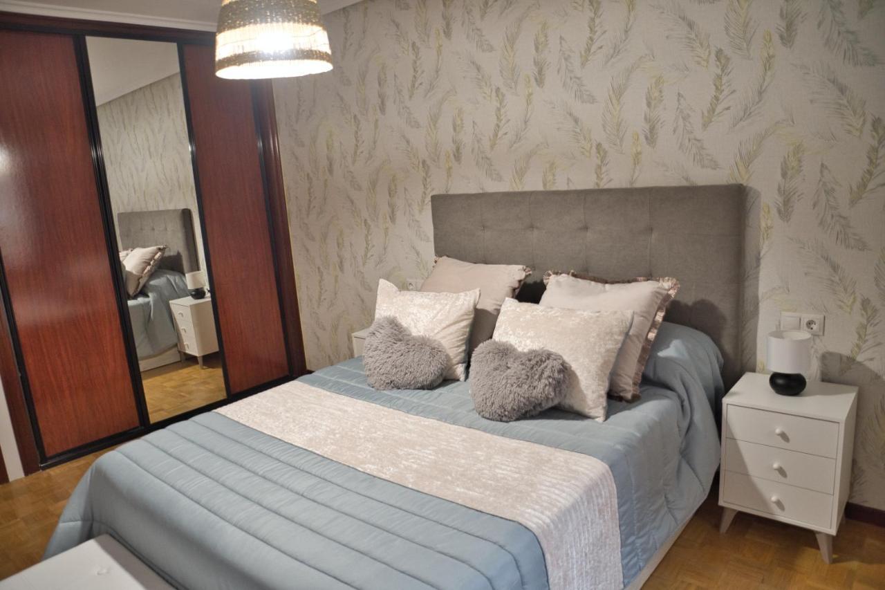 La Villa De Lore, Piso Completo Apto 6 Personas Con Garaje Avilés Exteriér fotografie